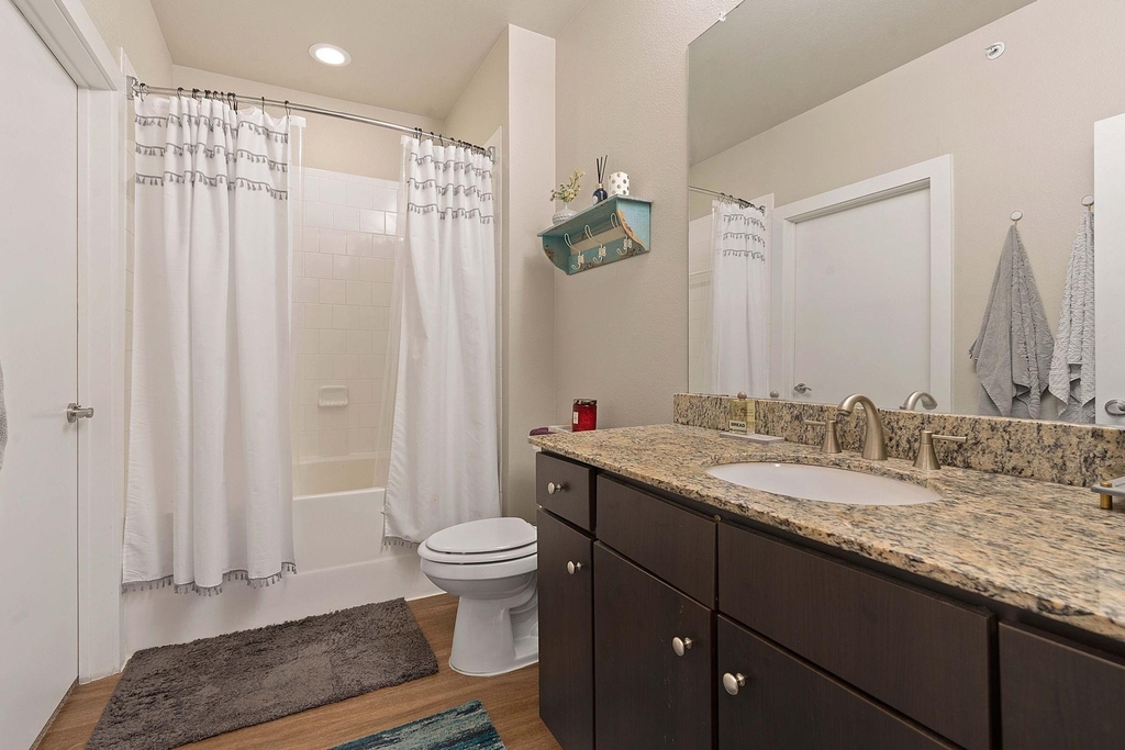 1900 Barton Springs Rd - Photo 16