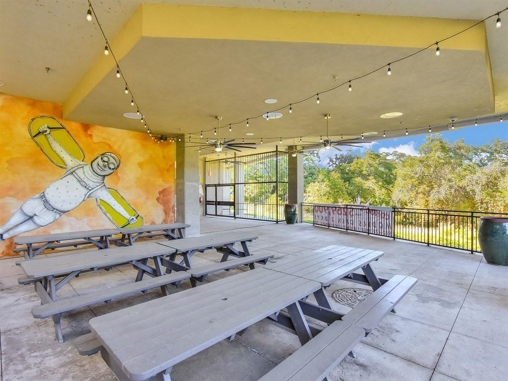 1900 Barton Springs Rd - Photo 28