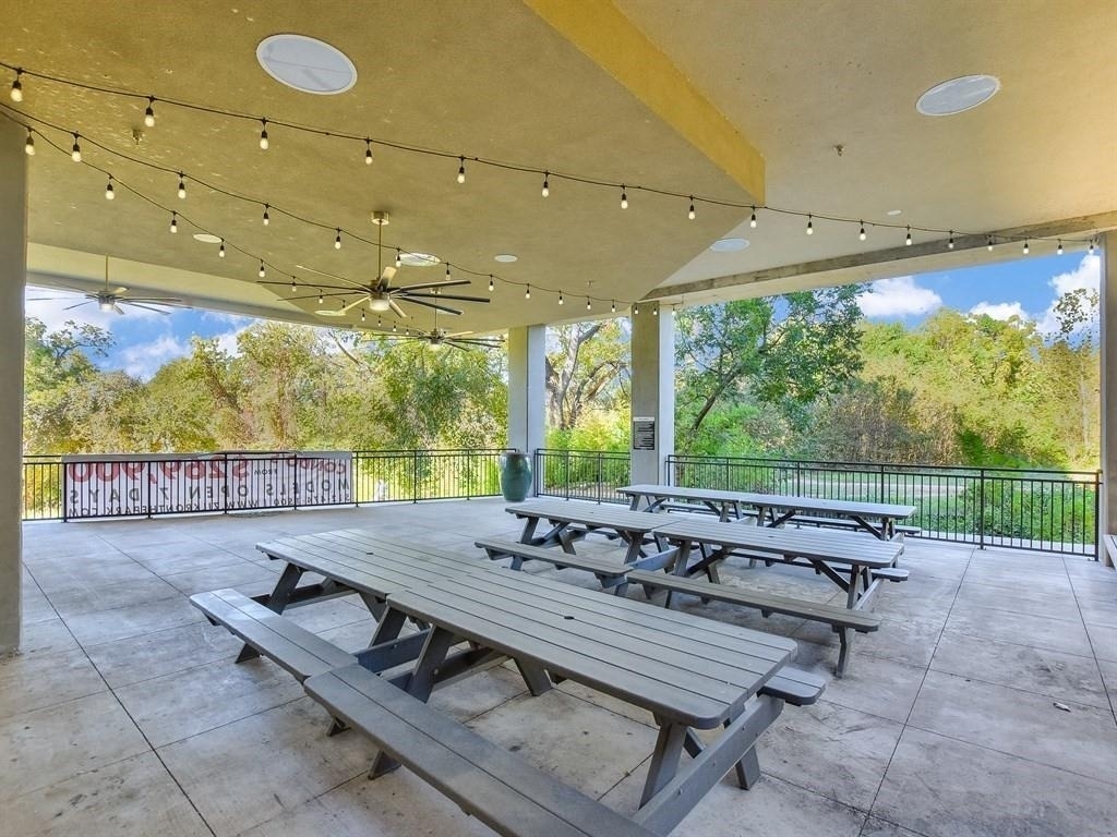 1900 Barton Springs Rd - Photo 29