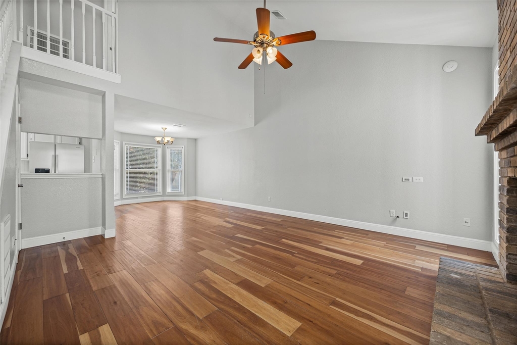 2502 Cynthia Ct - Photo 10