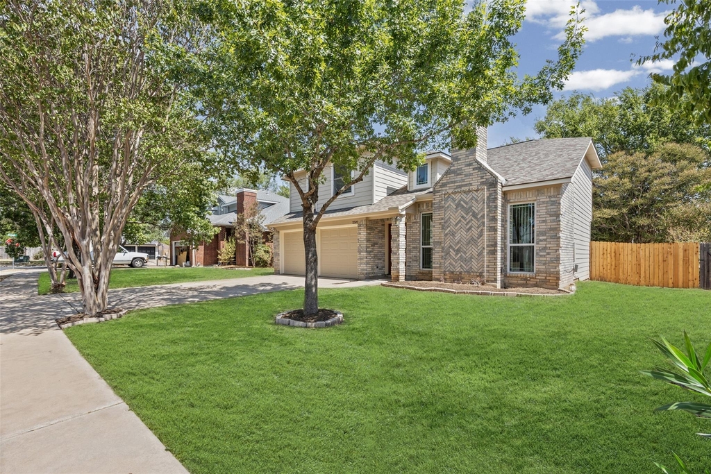 2502 Cynthia Ct - Photo 1