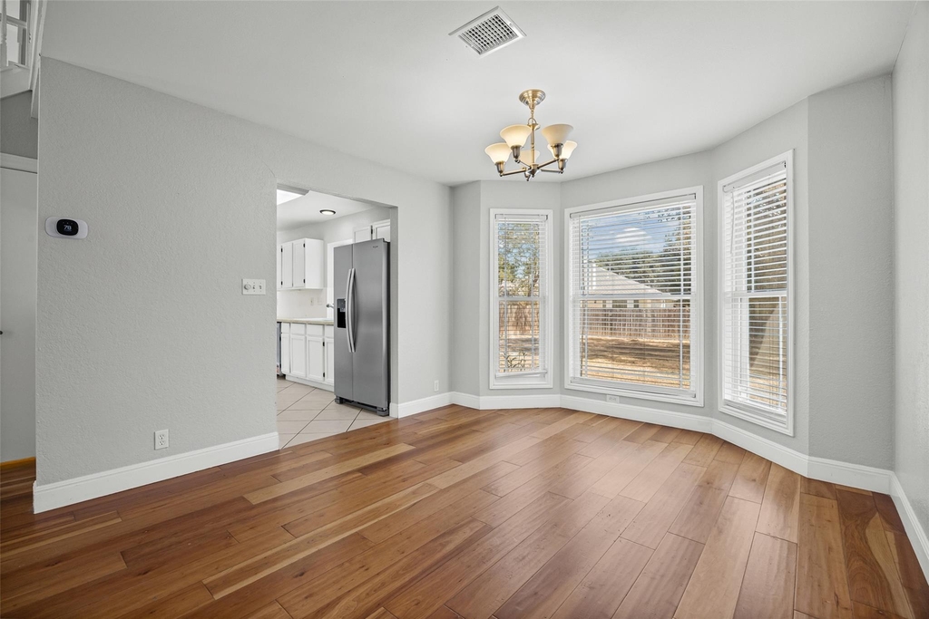 2502 Cynthia Ct - Photo 7