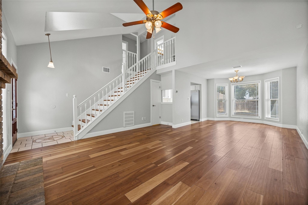 2502 Cynthia Ct - Photo 9