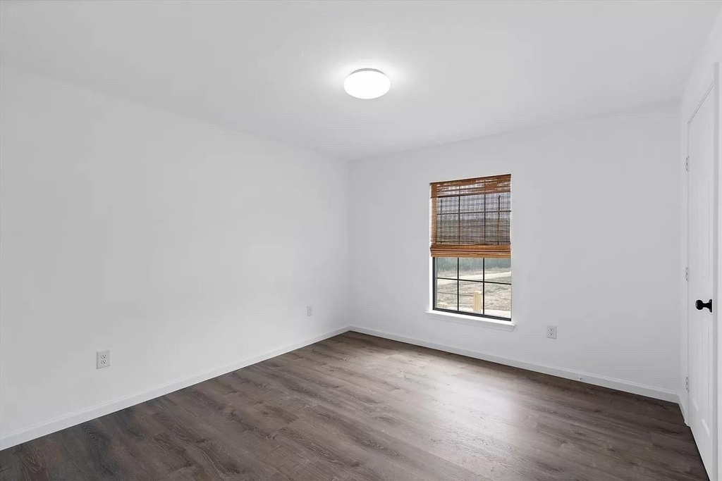 150 Hart Ln - Photo 6