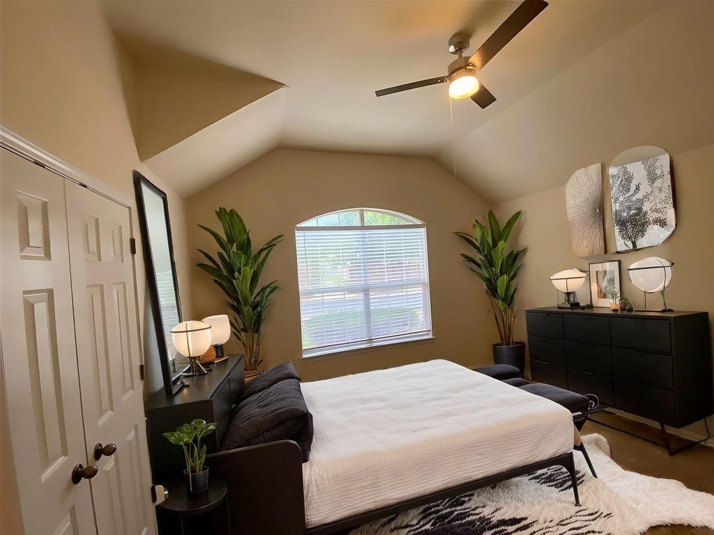 1002 Mesquite Hollow Pl - Photo 18