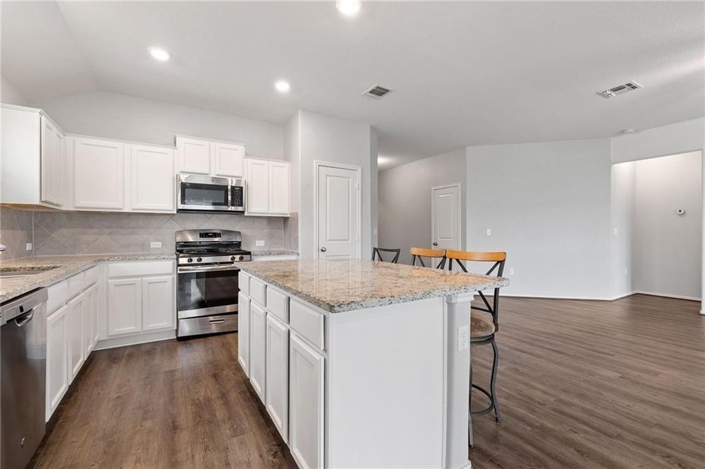 7405 Spring Ray Dr - Photo 4