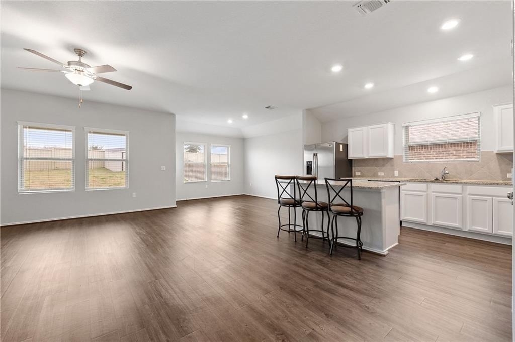 7405 Spring Ray Dr - Photo 1