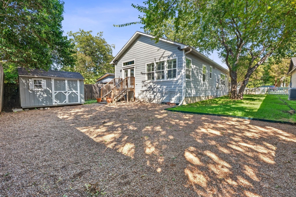 1710 Wethersfield - Photo 25