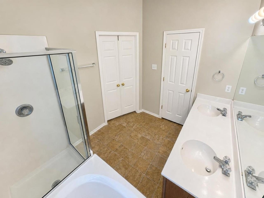 14700 Springs Edge Dr - Photo 13