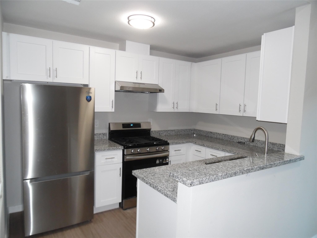 1209 Green Valley Cv - Photo 4