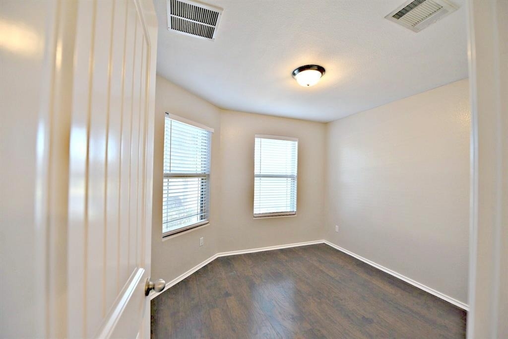 17708 Bridgefarmer Blvd - Photo 9