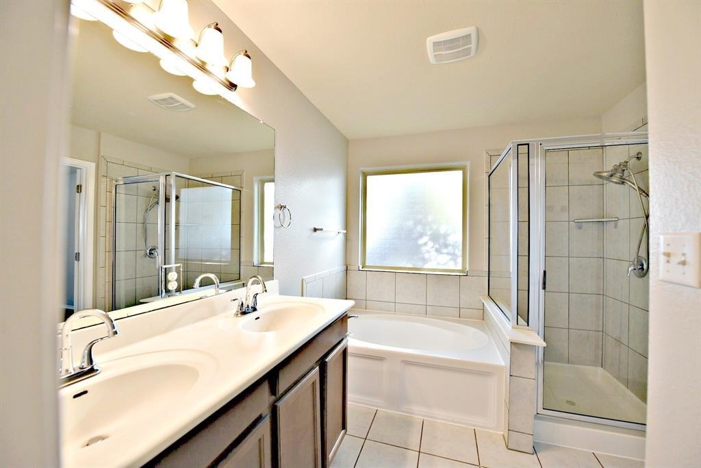 17708 Bridgefarmer Blvd - Photo 12