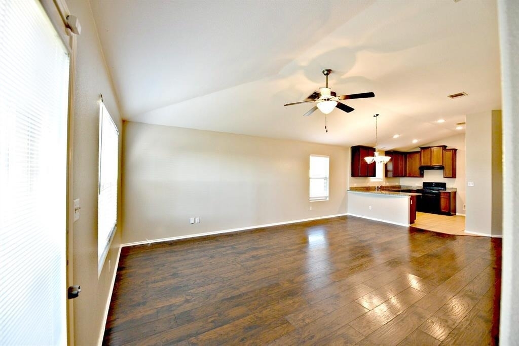 17708 Bridgefarmer Blvd - Photo 4