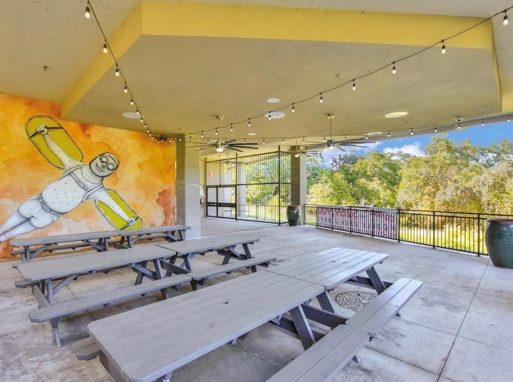 1900 Barton Springs Rd - Photo 9