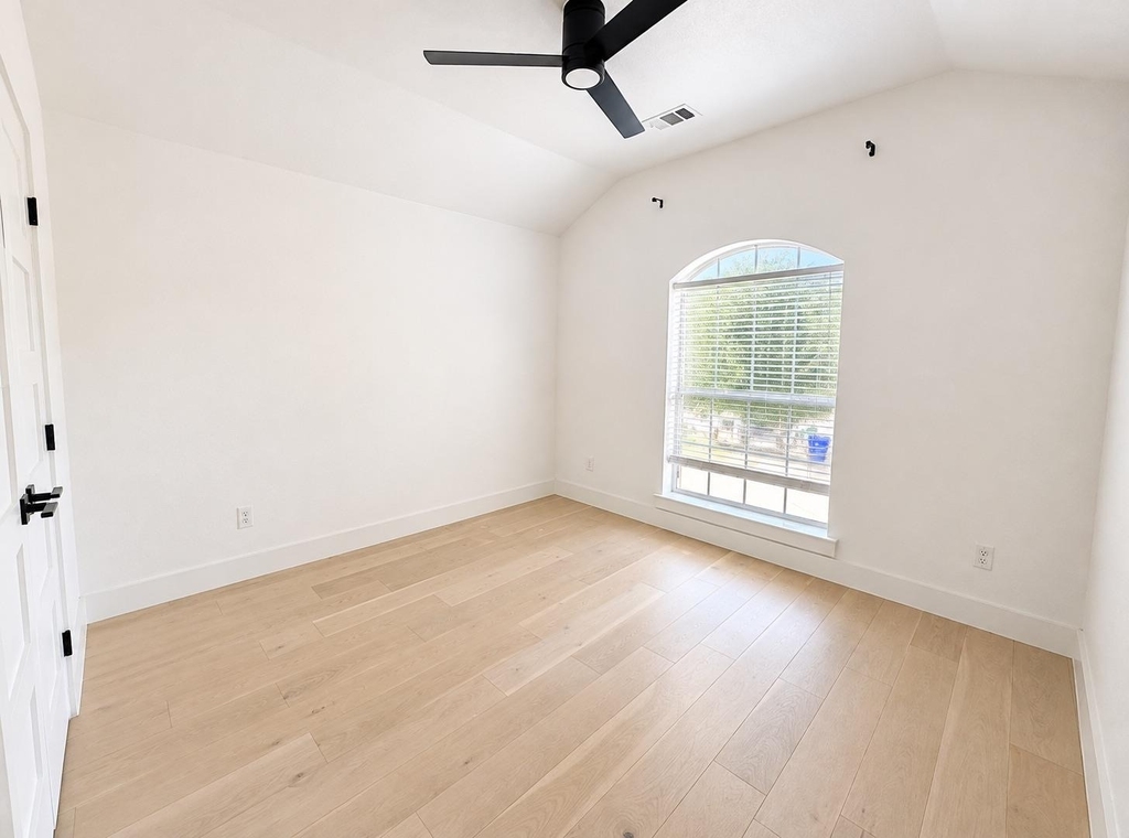 1610 Juniper Ridge Loop - Photo 22