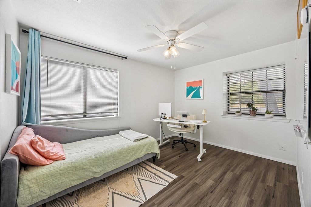 908 Riddlewood Dr - Photo 12