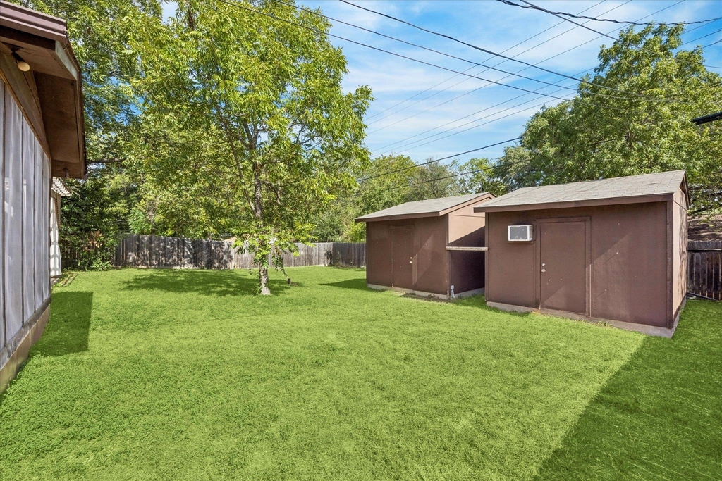 908 Riddlewood Dr - Photo 18