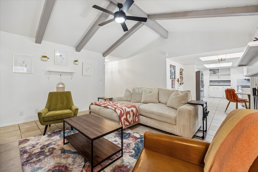 908 Riddlewood Dr - Photo 5
