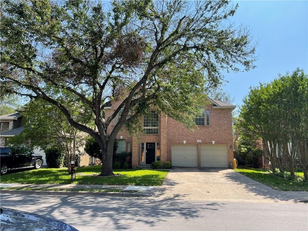 602 Cloud Ct - Photo 0