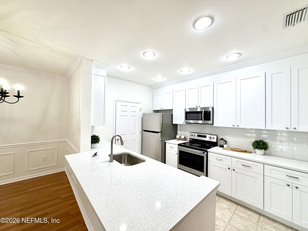 10901 Burnt Mill Road - Photo 6