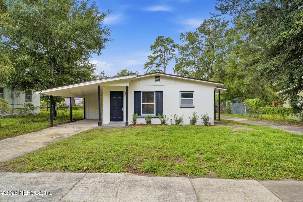 4014 Spires Avenue - Photo 1