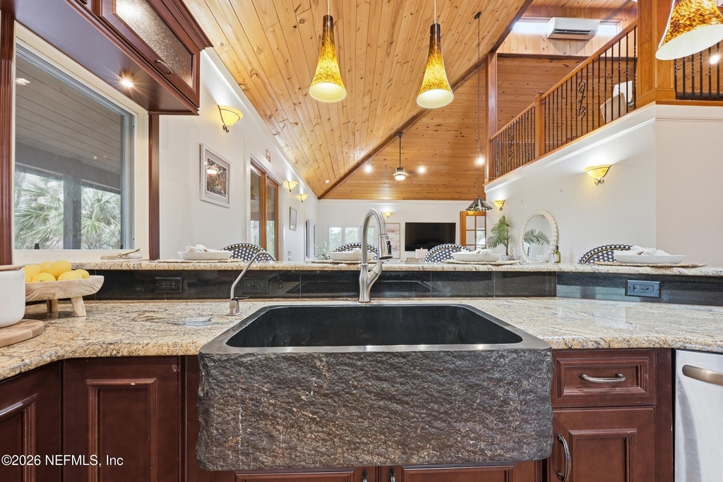 18 Althea Street - Photo 24