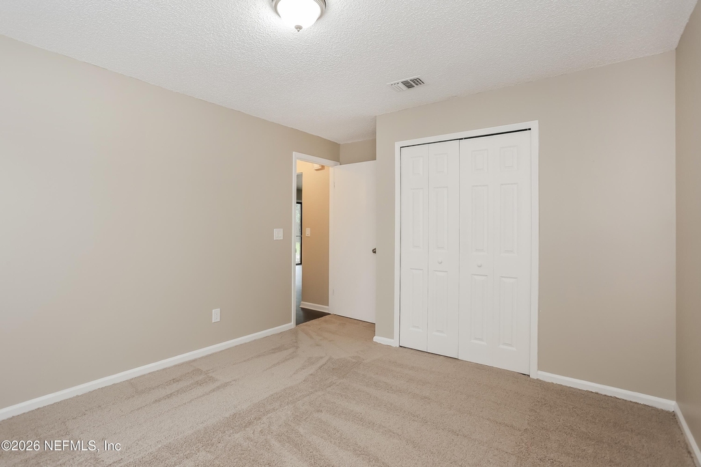 6507 Diamond Leaf Court S - Photo 10