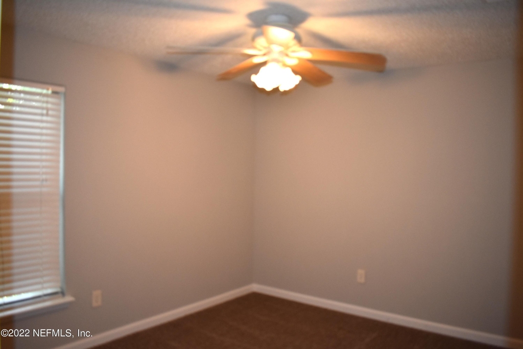 6555 Diamond Leaf Court S - Photo 17