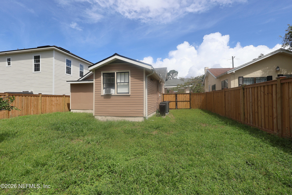 2648 Ernest Street - Photo 16