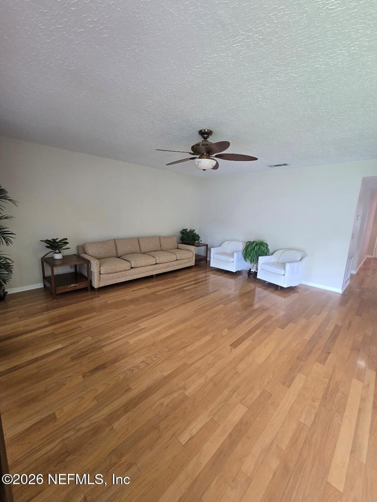 10014 Leisure Lane N - Photo 17