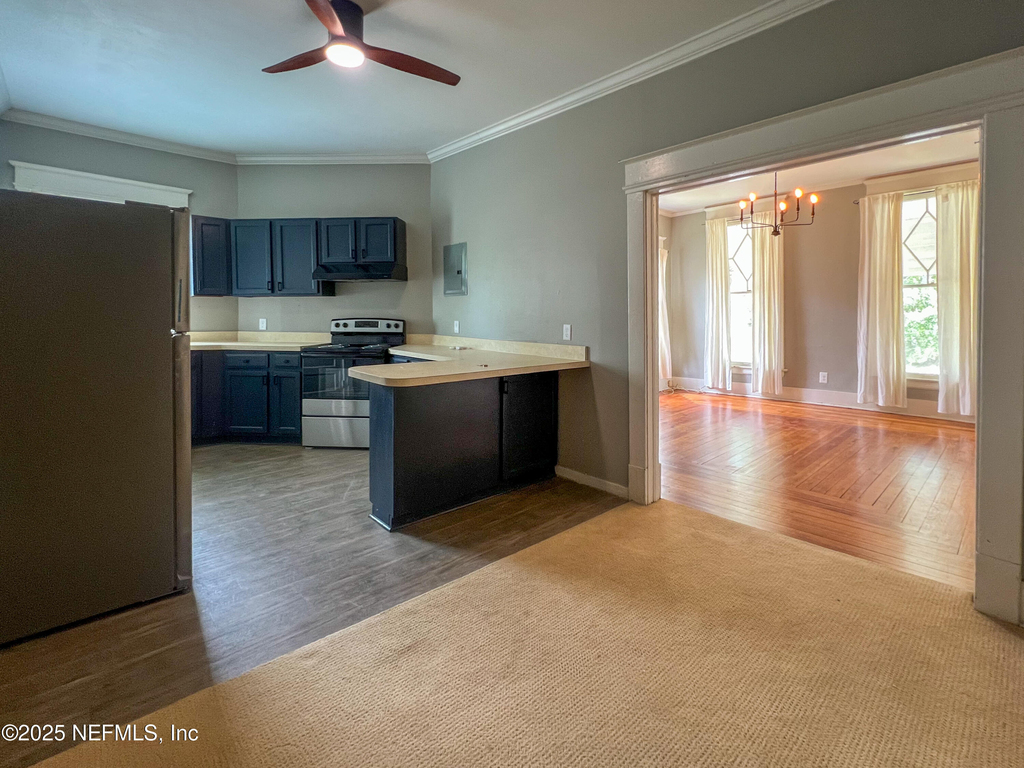 1120 Acosta Street - Photo 17