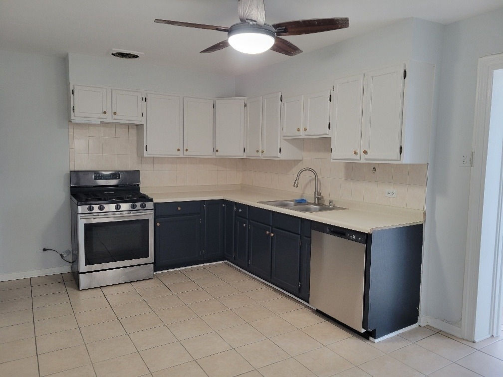 2636 W Berwyn Avenue - Photo 4