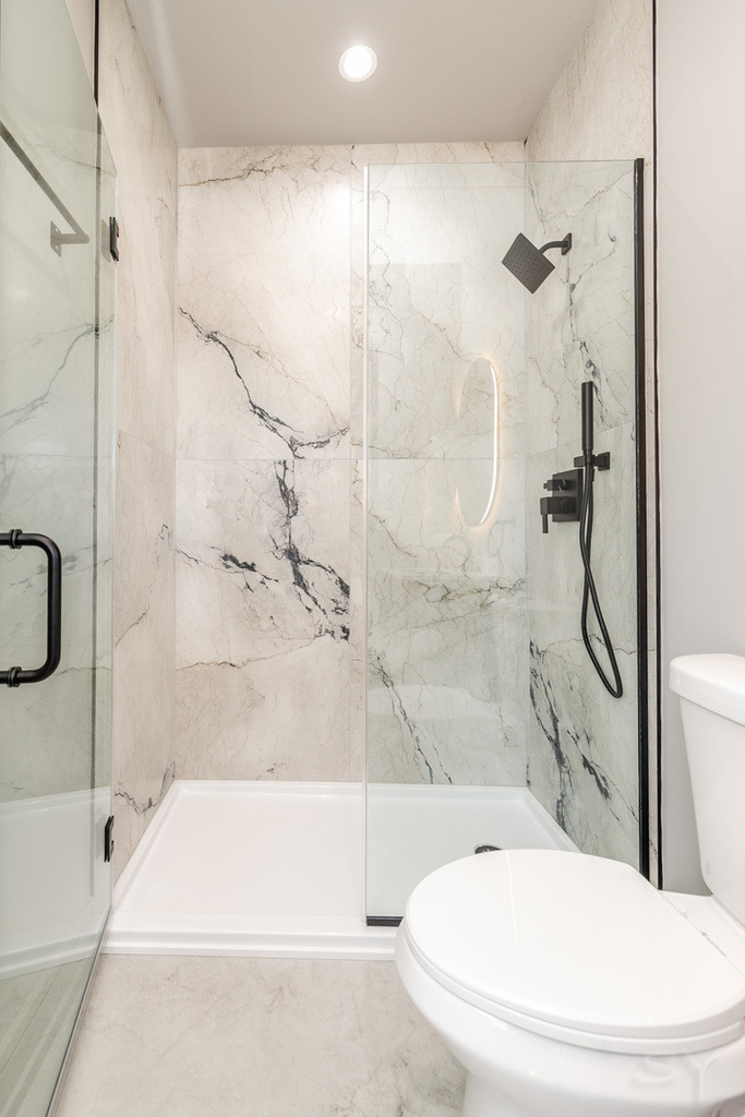 3327 W Division Street - Photo 22