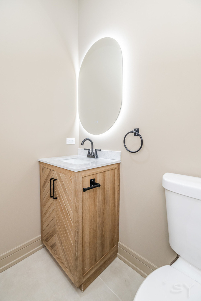 3327 W Division Street - Photo 21