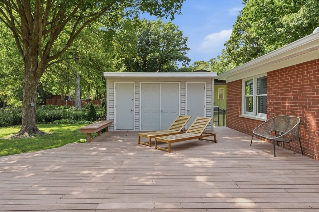 317 E Forest Lane - Photo 48