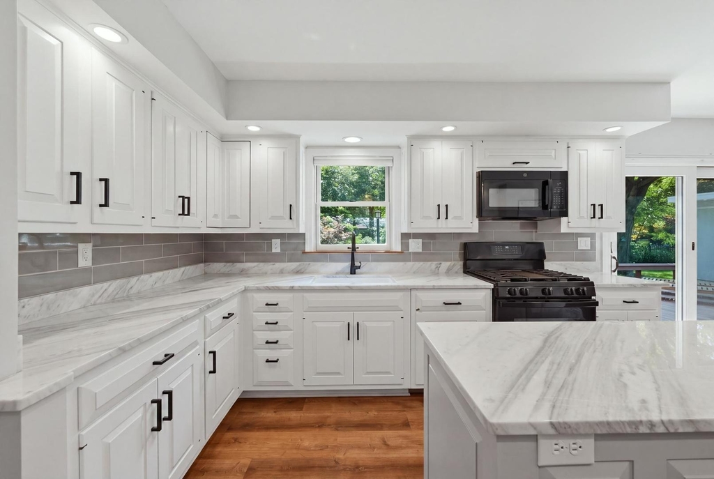 317 E Forest Lane - Photo 8