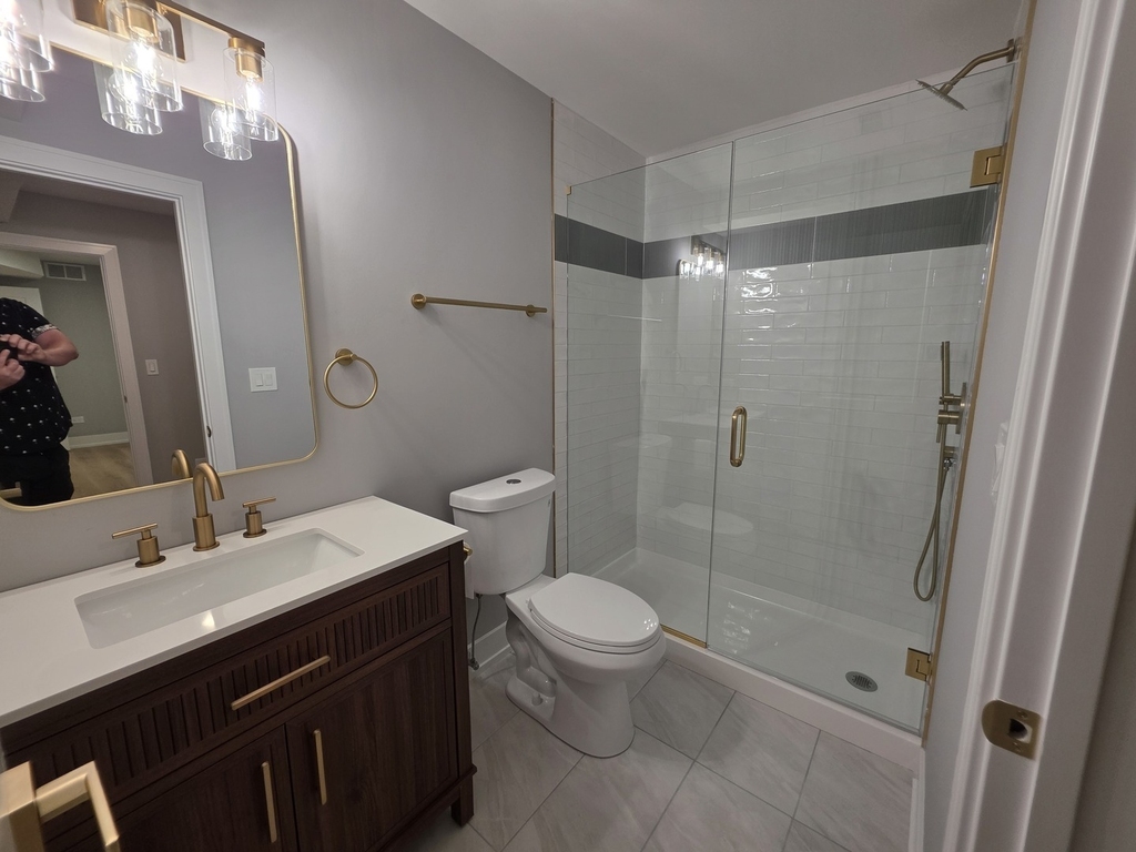 2442 W Wilson Avenue - Photo 11