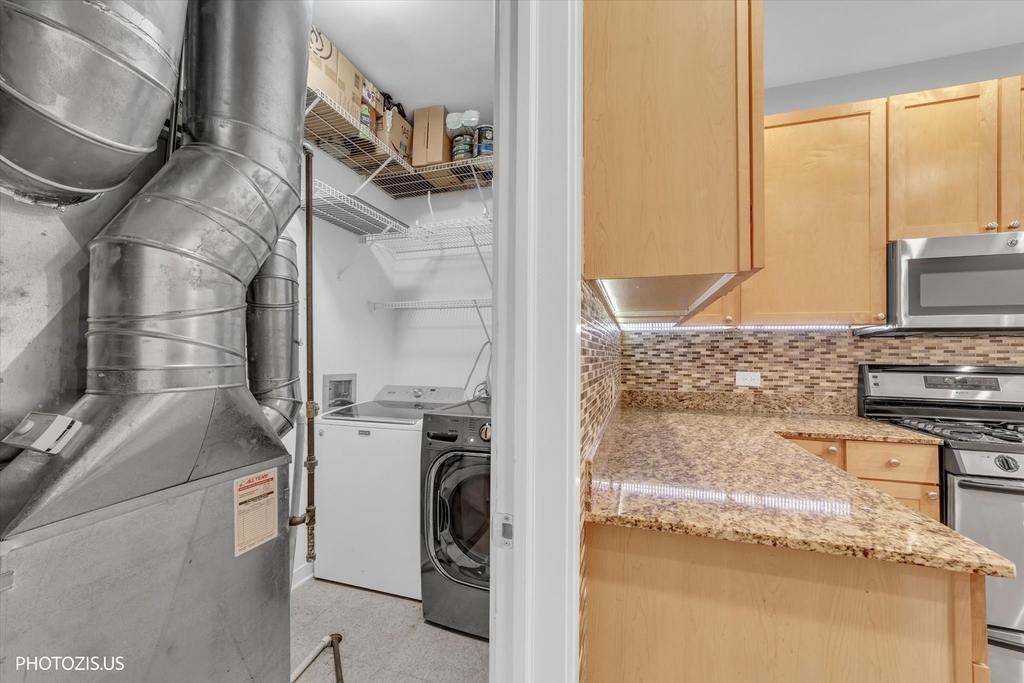 912 W Chicago Avenue - Photo 17