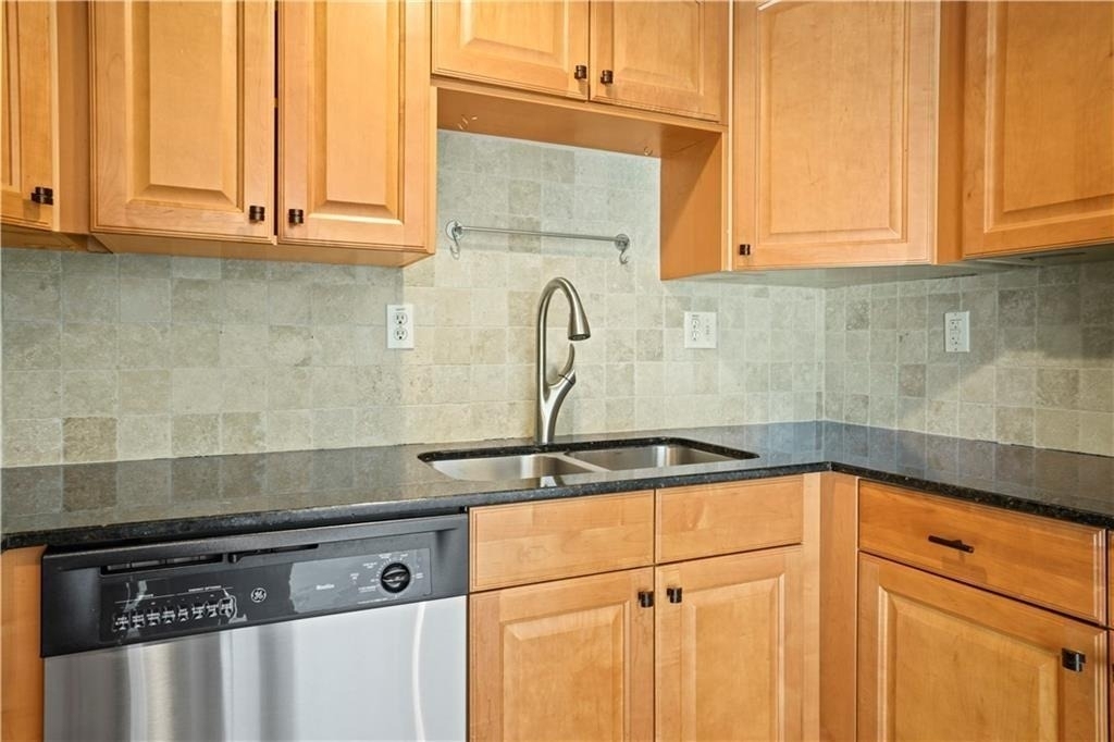 2825 Northeast Expressway Ne - Photo 6