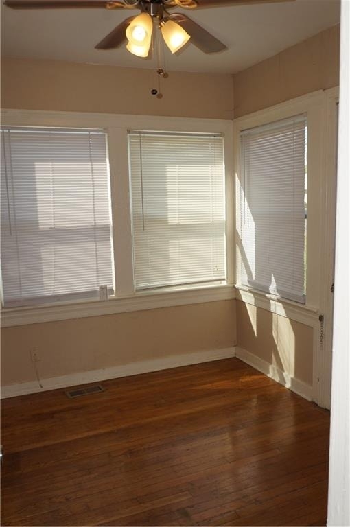 583 Colonial Circle Se - Photo 9