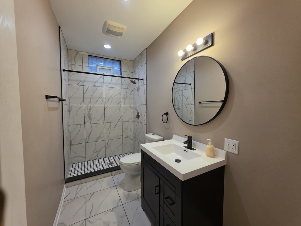 214 Franklin Street - Photo 15