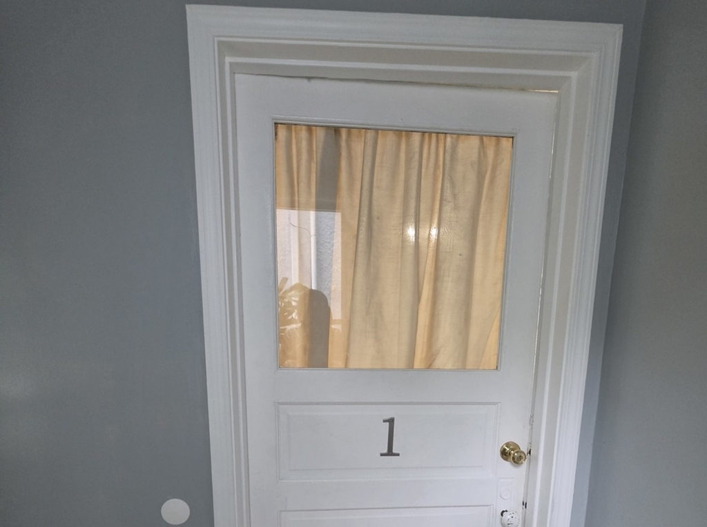 214 Franklin Street - Photo 1