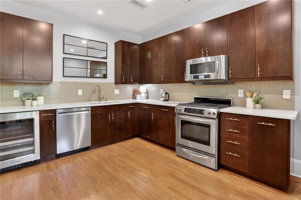 754 Juniper Street Ne - Photo 9