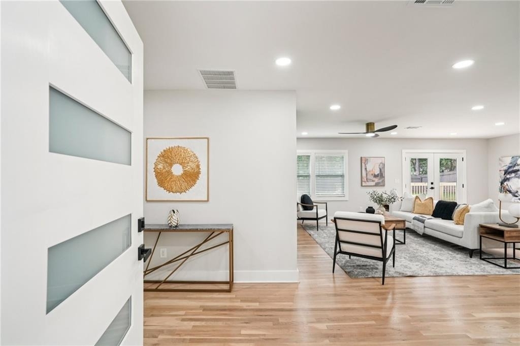 5170 Chamblee Dunwoody Rd. - Photo 3
