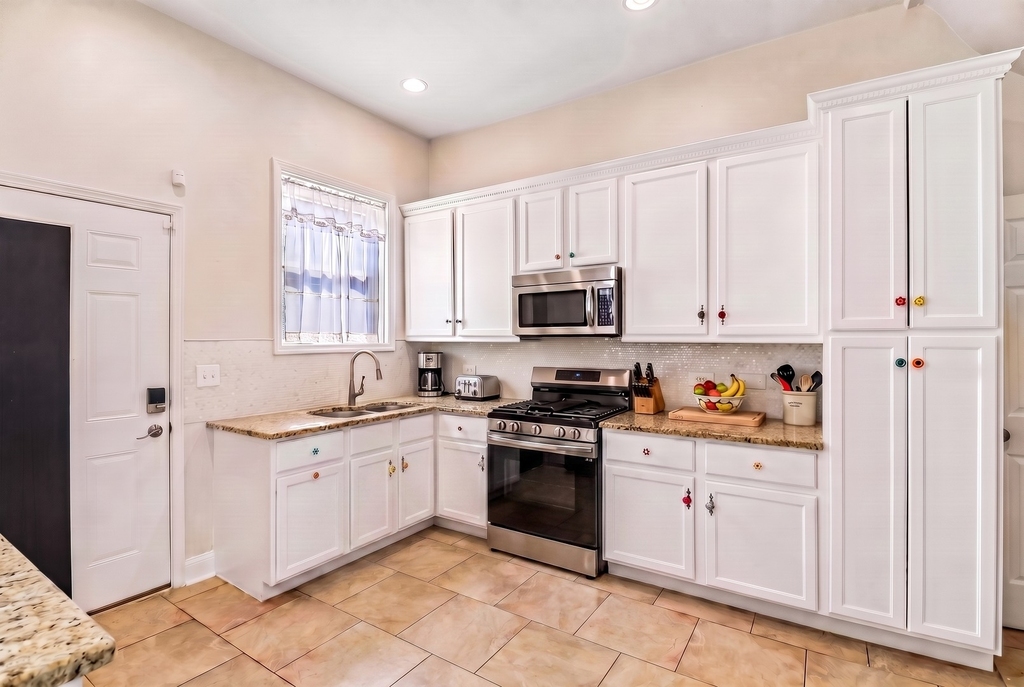 929 S Bell Avenue - Photo 3