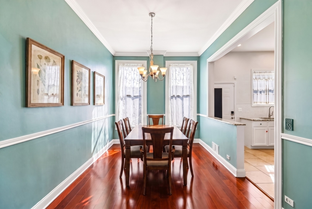 929 S Bell Avenue - Photo 2