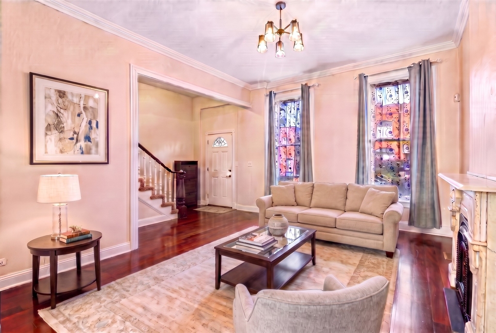 929 S Bell Avenue - Photo 1