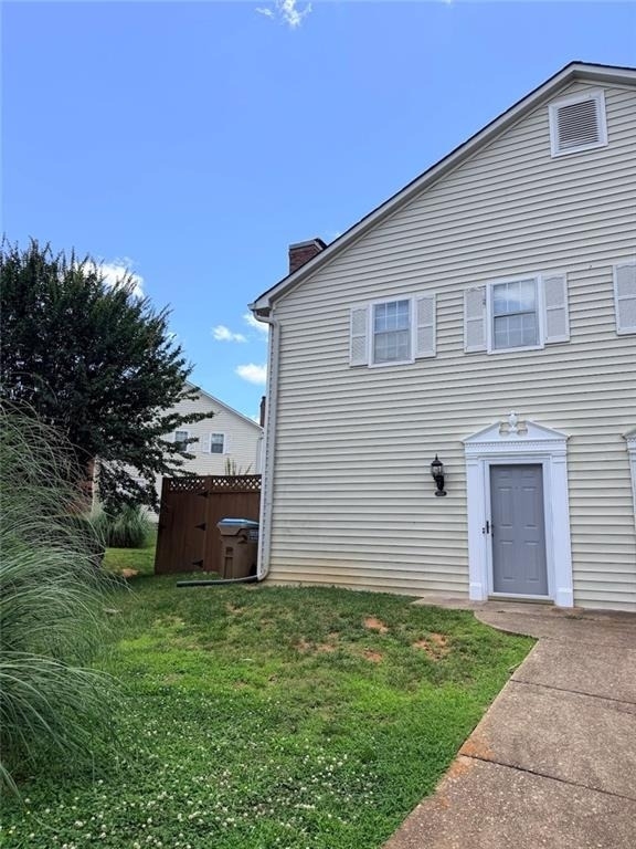 5556 Clover Rise Lane - Photo 0