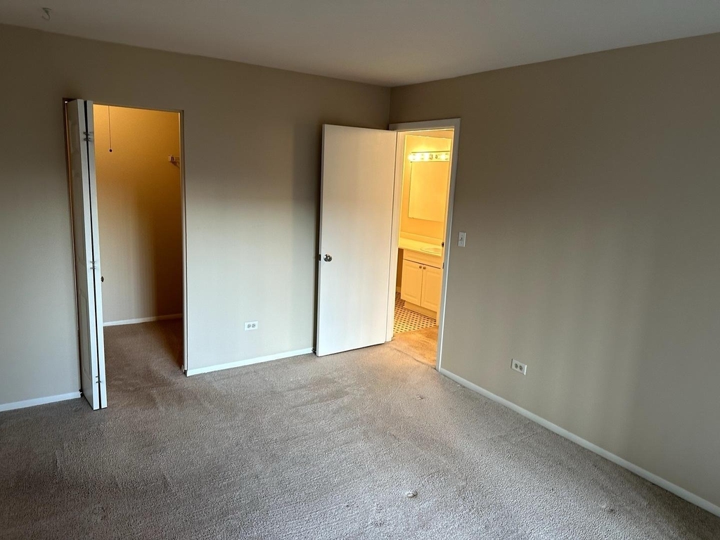 6165 Knoll Wood Road - Photo 7