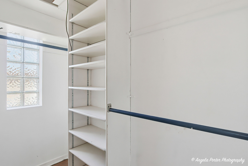 4912 Crain Street - Photo 10